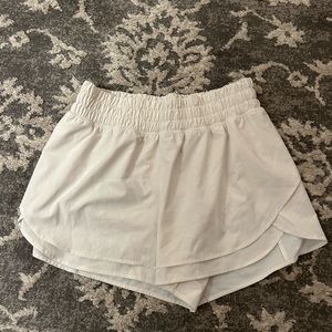 NWOT Calia shorts